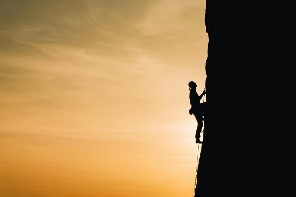 rock climber death devils tower